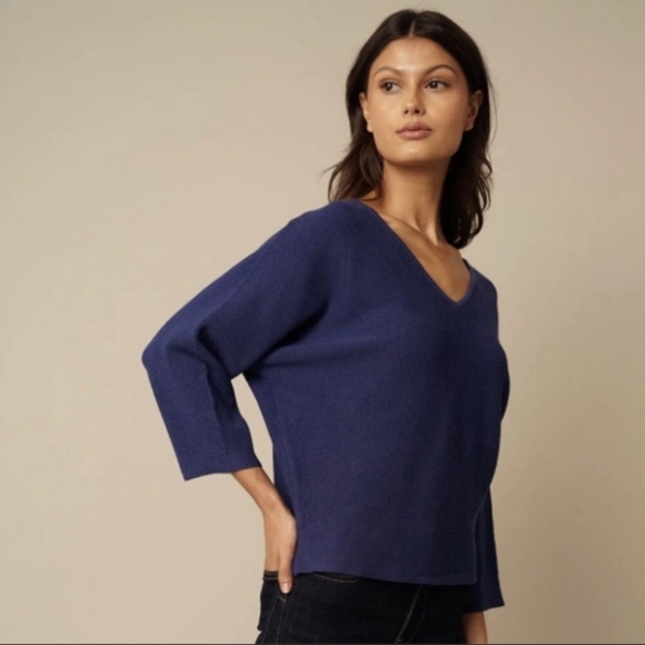 Cyrus Ladies Navy Blue Waffle Dolman Sweater (MSRP: $79) - Picture 1 of 10